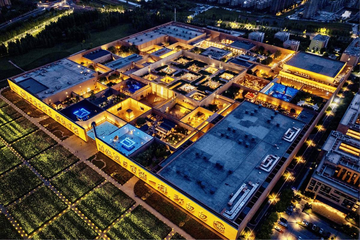 夜景图(图源:百度百科) 夜景图(图源:百度百科)