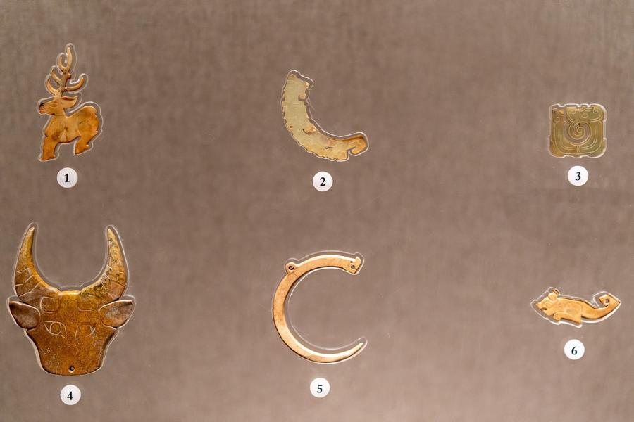 玉器一组（1-6）