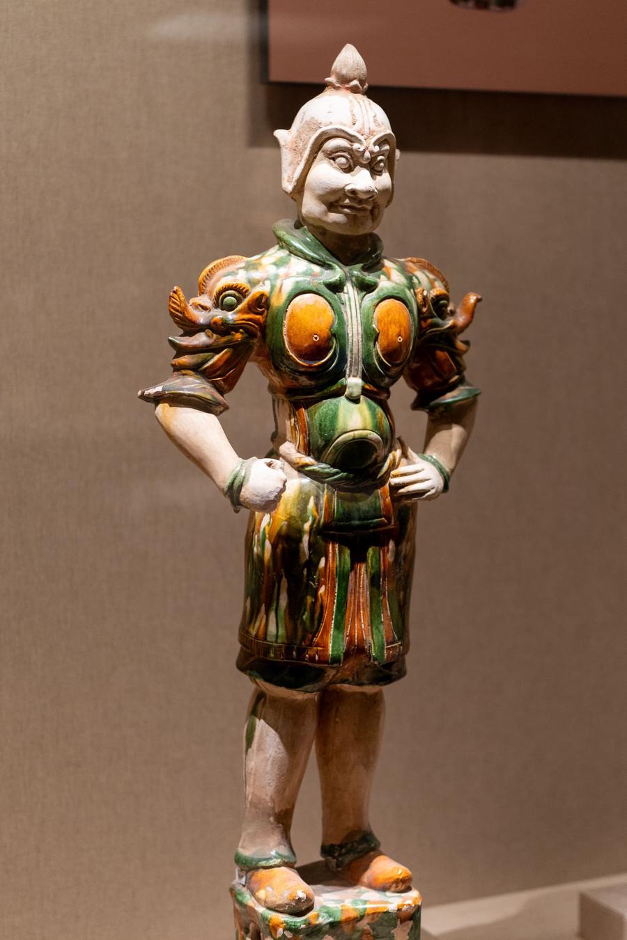 三彩铠甲武士佣 三彩铠甲武士佣