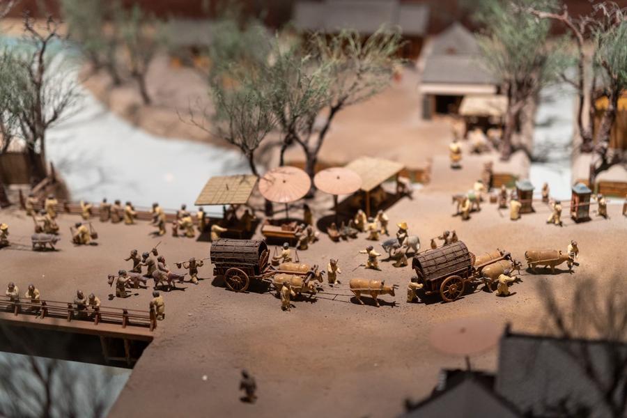 清明上河图牛拉大盖车 清明上河图牛拉大盖车