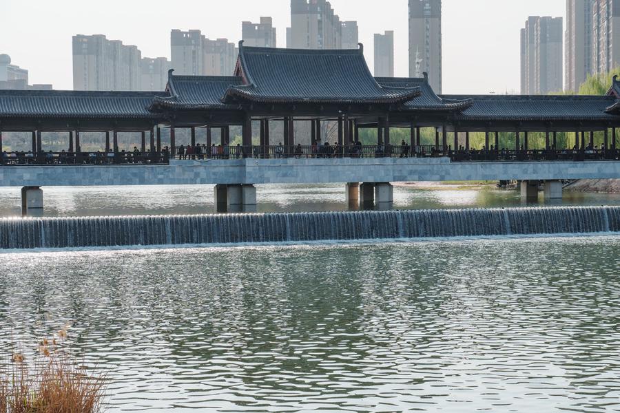 碧鸿桥全貌